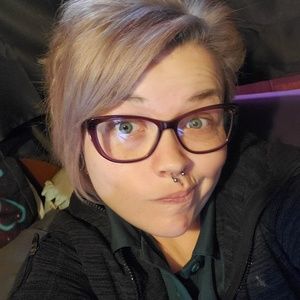 Meet your Posher, Jasmine